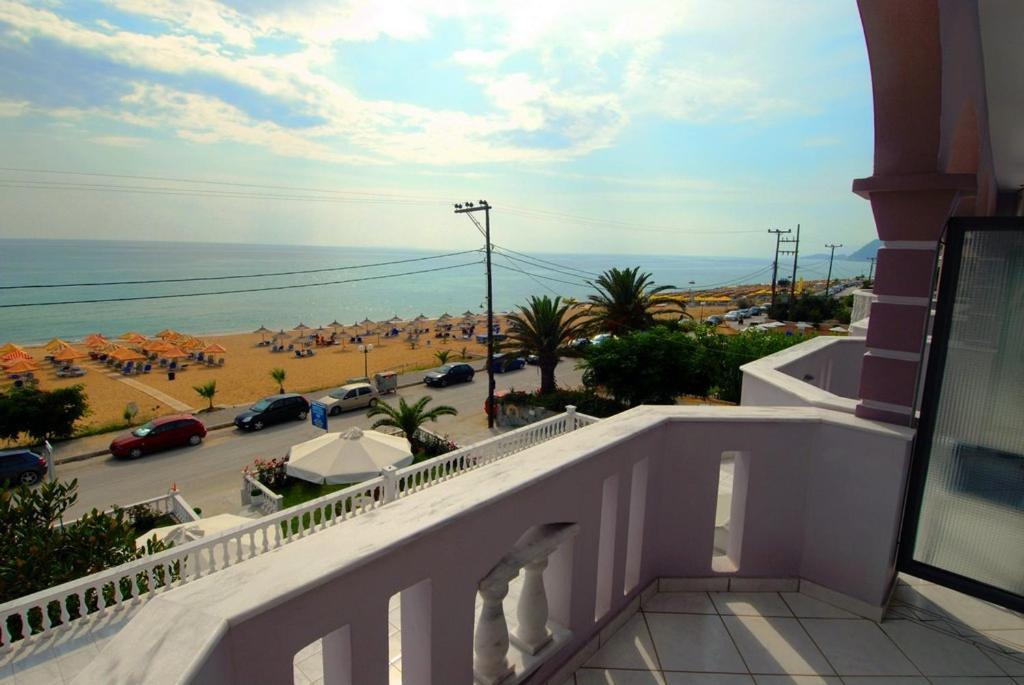 Hotel Olympiada Vráchos Екстериор снимка