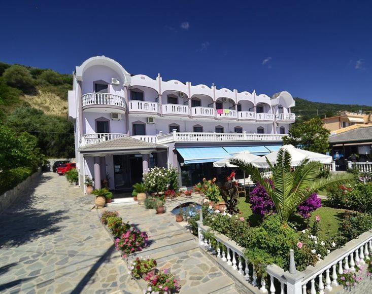 Hotel Olympiada Vráchos Екстериор снимка