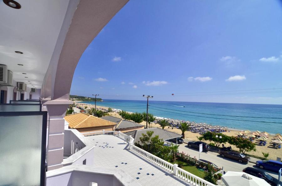 Hotel Olympiada Vráchos Екстериор снимка